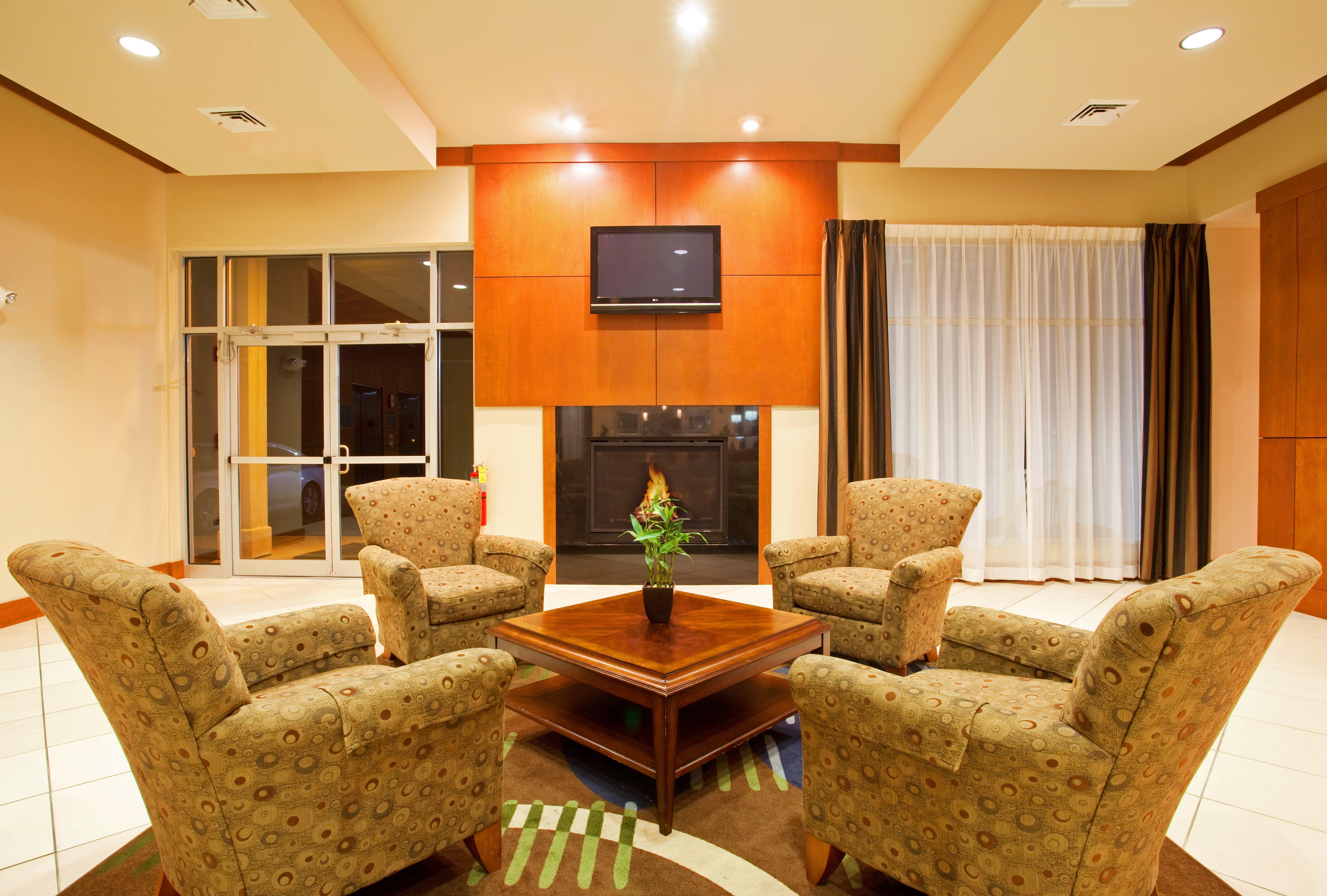 Holiday Inn Aurora North - Naperville By Ihg Εξωτερικό φωτογραφία