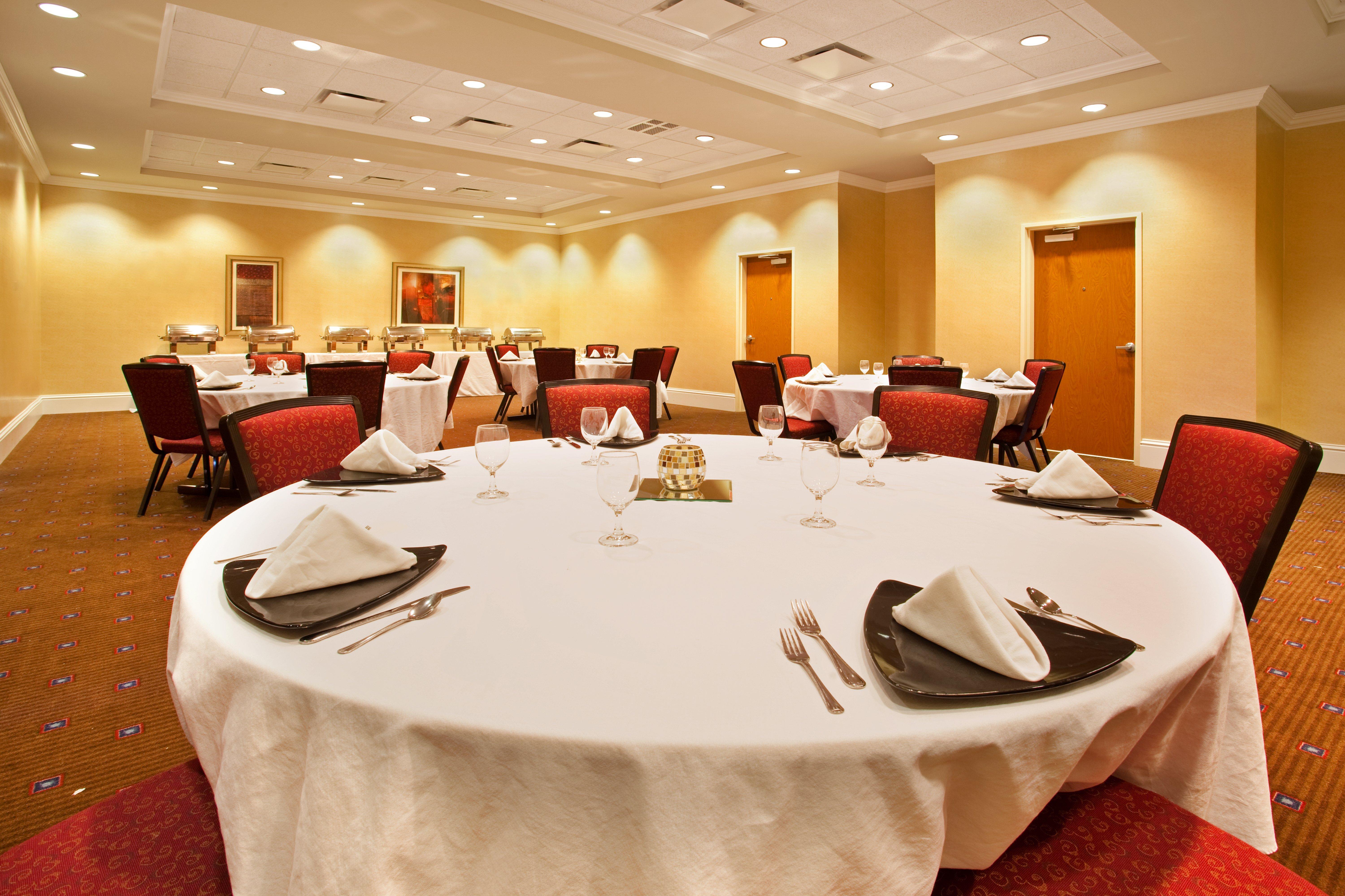 Holiday Inn Aurora North - Naperville By Ihg Εξωτερικό φωτογραφία