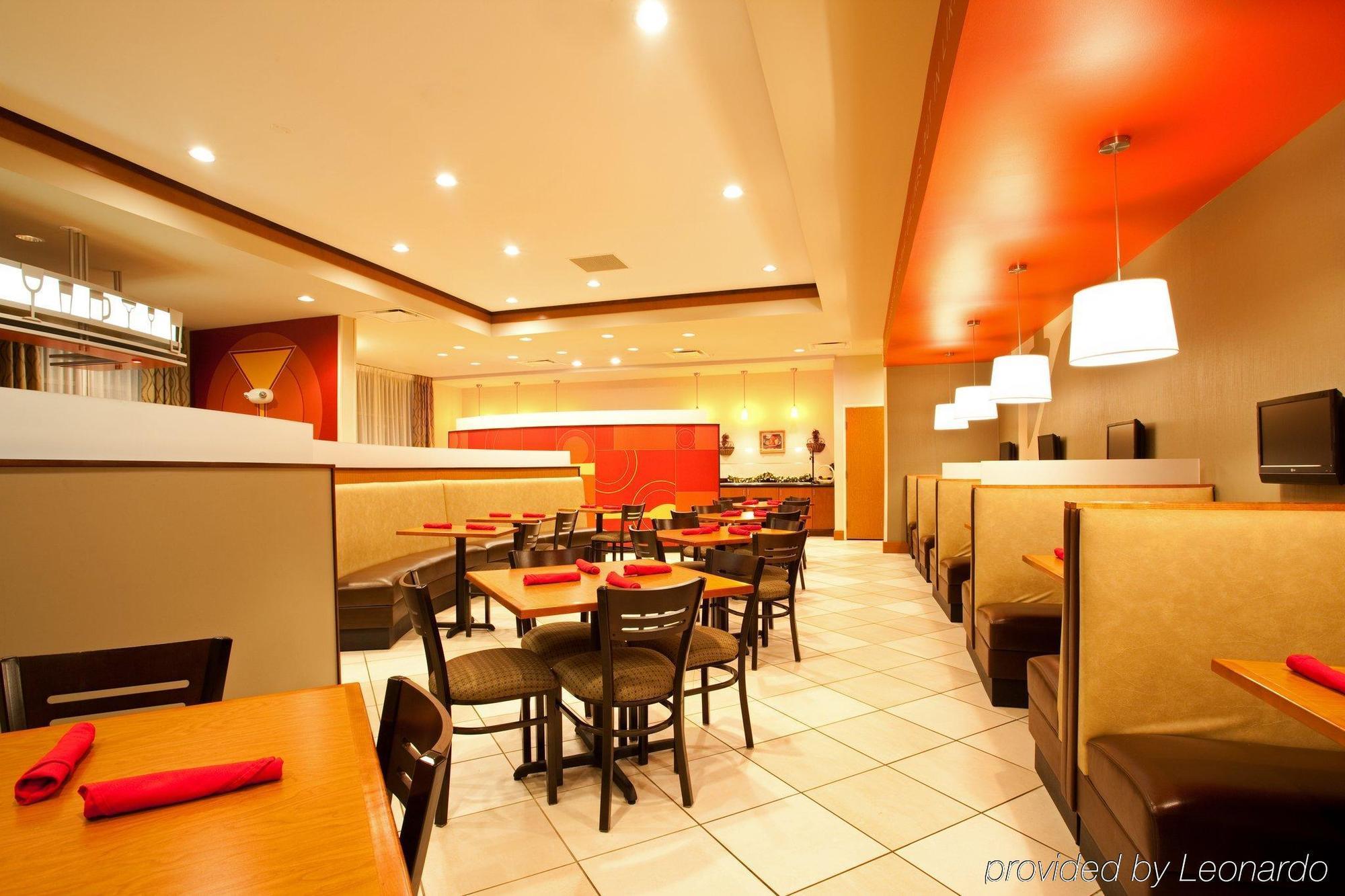 Holiday Inn Aurora North - Naperville By Ihg Εξωτερικό φωτογραφία