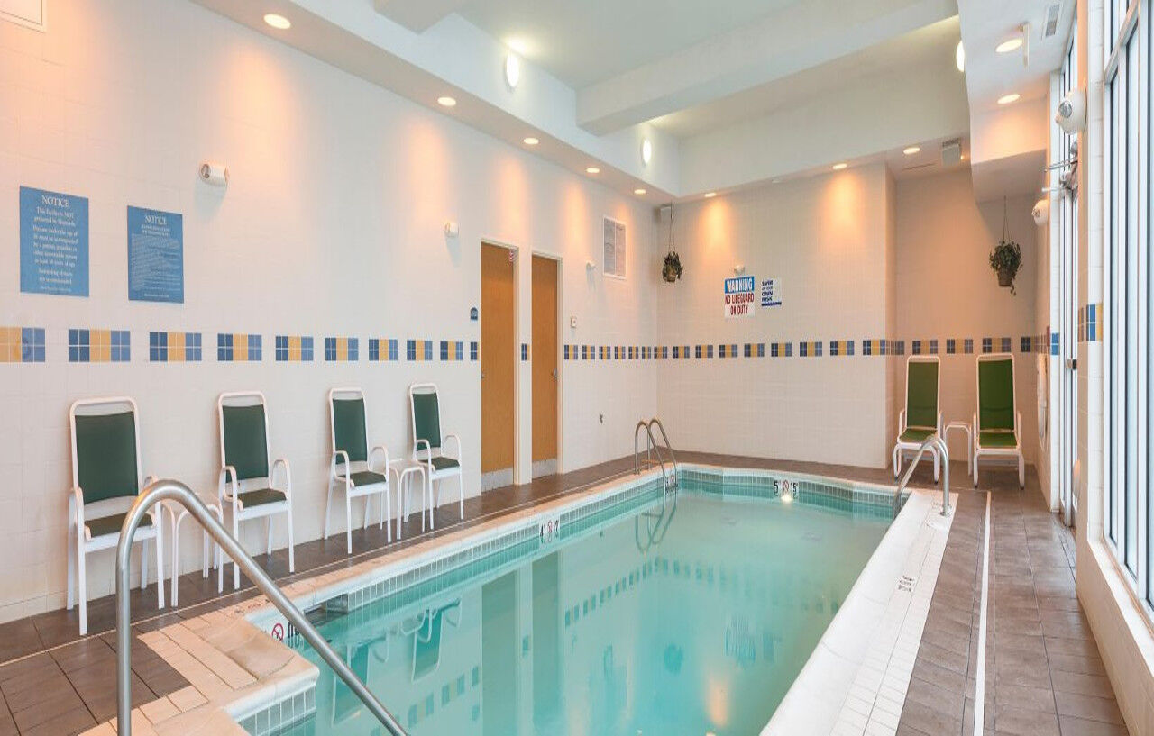 Holiday Inn Aurora North - Naperville By Ihg Εξωτερικό φωτογραφία